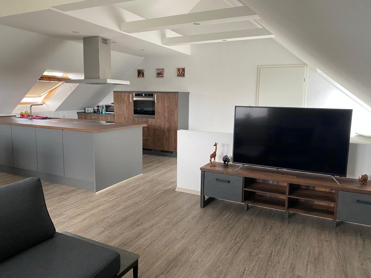 Traumhafte Dachgeschosswohnung Königslutter am Elm Exterior foto